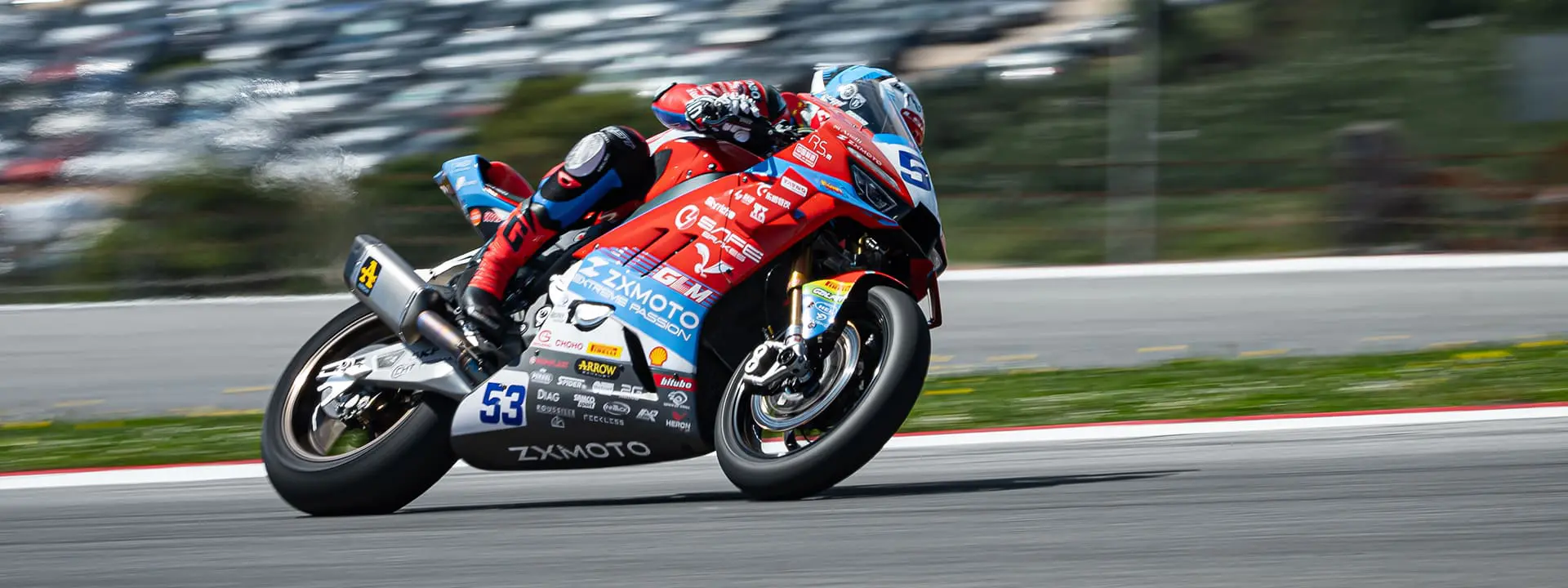Stay up to date with racing news