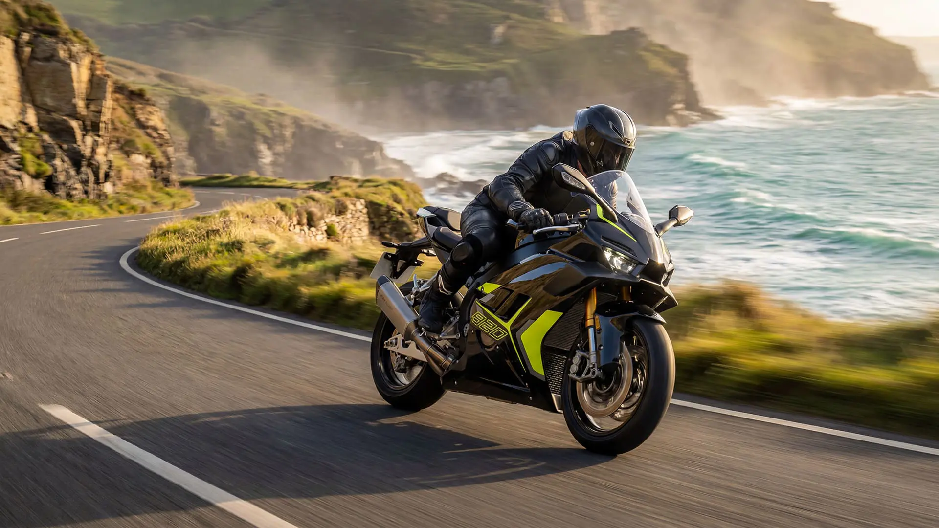 820RR - gallery image 3